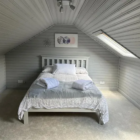 Remarkable 4-bed House In Westport